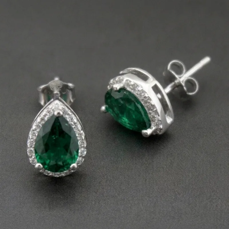 Brincos ME-119BR em prata 925 com esmeralda